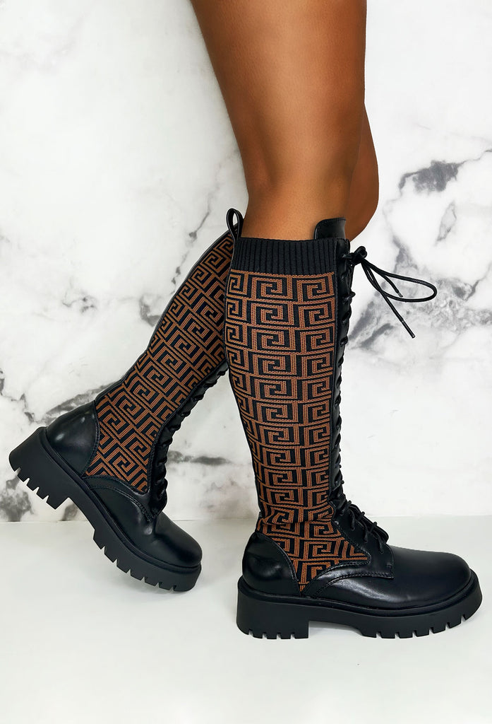 Knee high best sale fendi boots