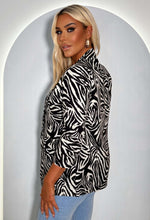 Iconic Night Black Shawl Neck Ruched Sleeve Animal Printed Blazer